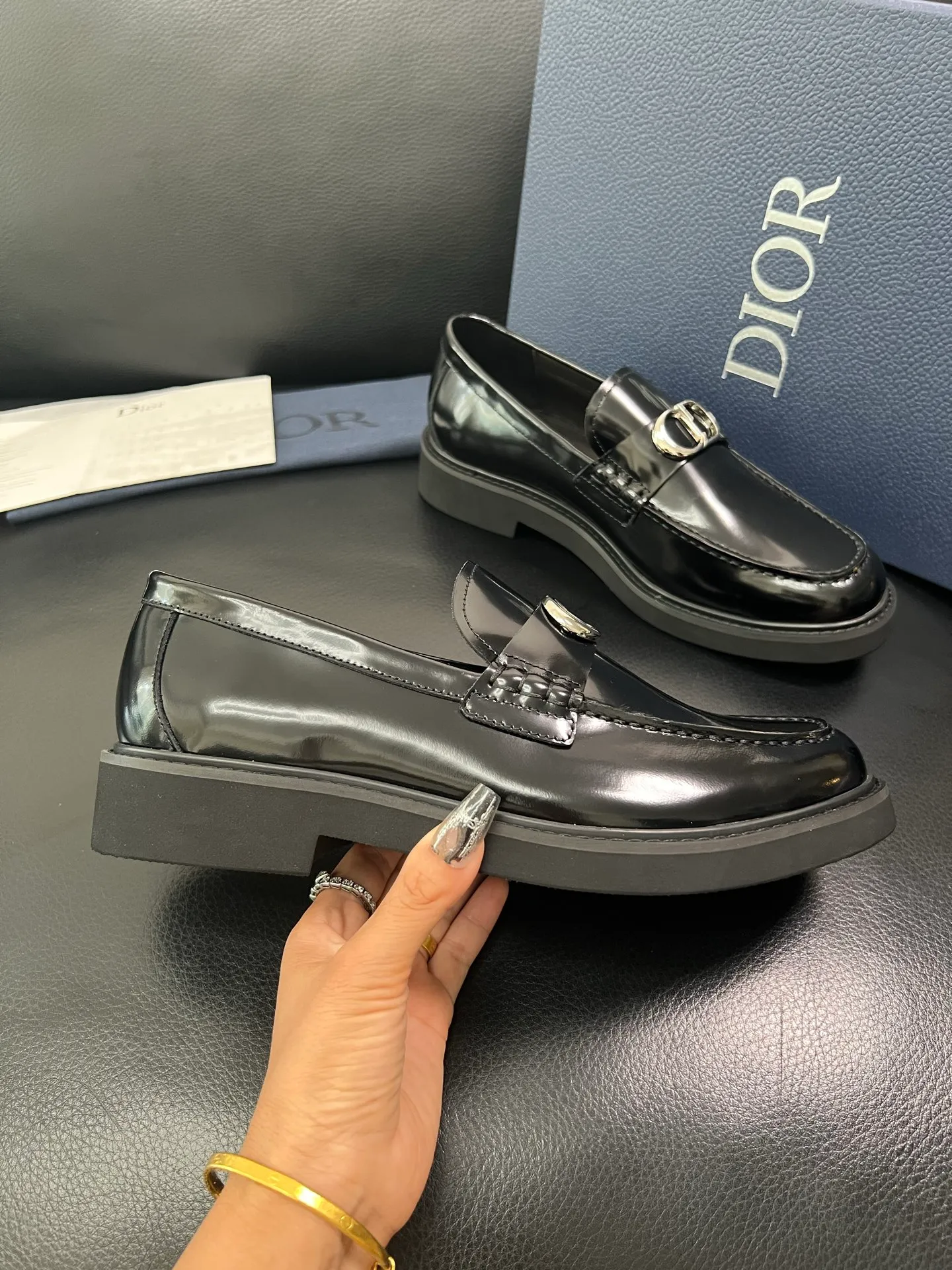 Men's men's shoes💰860 Dior top crafts Dior counter synchronization, original factory configuration, original cowhide fabric imported from Italy, breathable and comfortable imported water-dyed cow lining, sole: original factory special supply original sole super comfortable, original factory with single goods high quality, you can enter and exit the counter at will, welcome to compare counter synchronization, code number 39-44 (order 38 45) 85853